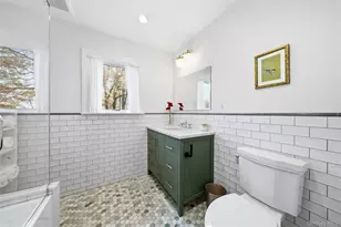 7 School St, Bayville, NY 11709 - Photo 12