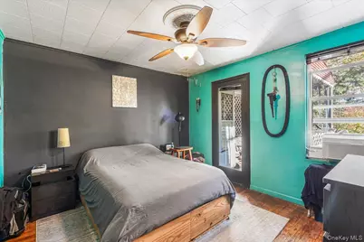 3921 48th Street, Sunnyside, NY 11104 - Photo 28