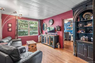 39-21 48th St, Sunnyside, NY 11104 - Photo 32