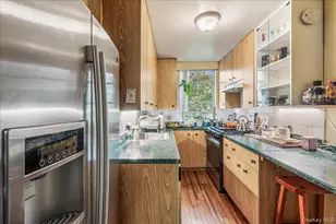 39-21 48th St, Sunnyside, NY 11104 - Photo 24