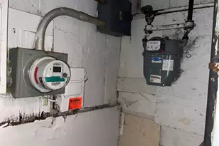 30-35 82nd St, East Elmhurst, NY 11370 - Photo 20