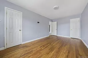 140-19 183rd St, Springfield Gardens, NY 11413 - Photo 12