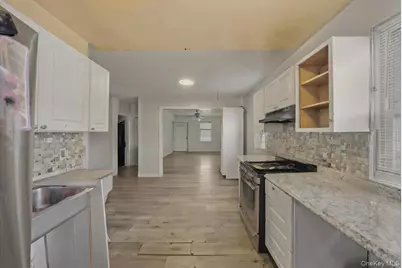 14019 183rd Street, Springfield Gardens, NY 11413 - Photo 22