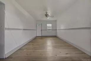 140-19 183rd St, Springfield Gardens, NY 11413 - Photo 26