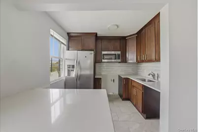 14019 183rd Street, Springfield Gardens, NY 11413 - Photo 8