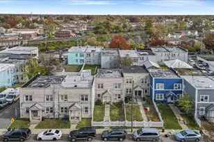 140-19 183rd St, Springfield Gardens, NY 11413 - Photo 32