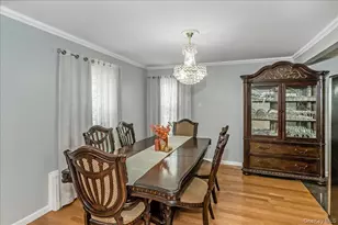 95 Norman St, New Hyde Park, NY 11040 - Photo 6