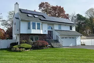 839 Pine Ave, West Islip, NY 11795 - Photo 2