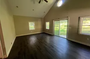 360 Stormville Mountain Rd, Stormville, NY 12582 - Photo 8