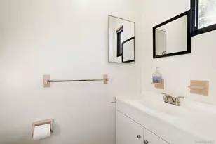 505 Country Club Ln, Pomona, NY 10970 - Photo 4