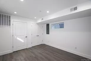 16736 145th Ave, Jamaica, NY 11434 - Photo 20