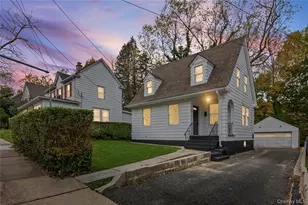 122 Liberty Ave, Port Jefferson, NY 11777 - Photo 24