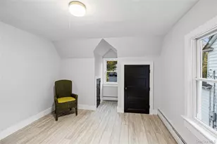 122 Liberty Ave, Port Jefferson, NY 11777 - Photo 16