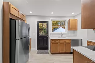 122 Liberty Ave, Port Jefferson, NY 11777 - Photo 12