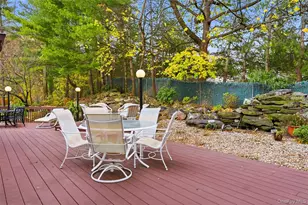 43 Bristol Dr, Manhasset, NY 11030 - Photo 34