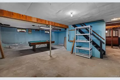 107 Rose Drive, East Meadow, NY 11554 - Photo 18