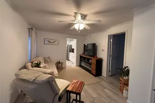 61 Forge Rd, Riverhead, NY 11901 - Photo 18