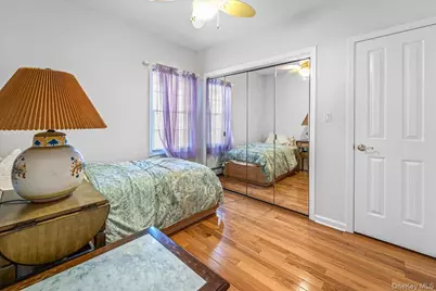 96 Holland Avenue, Floral Park, NY 11001 - Photo 10