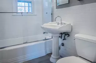 162 N Rd, White Plains, NY 10603 - Photo 8