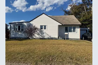 9 Pratt Street, West Babylon, NY 11704 - Photo 1