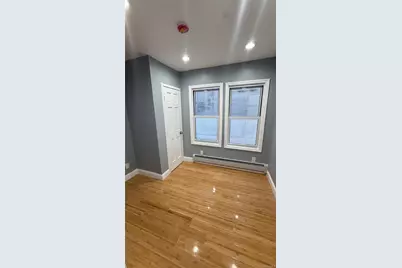 116-45 195 Street, Saint Albans, NY 11412 - Photo 4