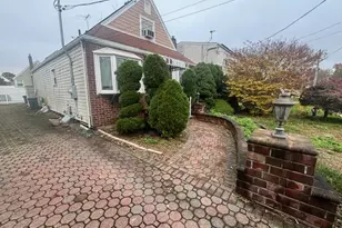 62 12th Ave, Mineola, NY 11501 - Photo 2