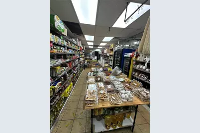 116-33 Metropolitan Avenue, Richmond Hill, NY 11418 - Photo 4