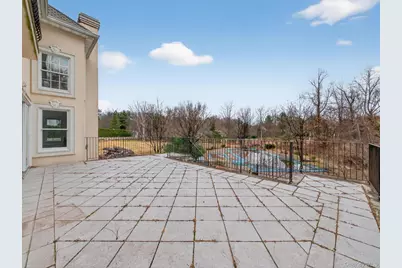 120 E Willow Tree Road, Spring Valley, NY 10977 - Photo 40