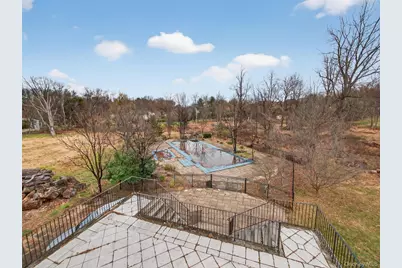 120 E Willow Tree Road, Spring Valley, NY 10977 - Photo 22