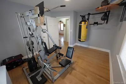 471 Windsor Place, Oceanside, NY 11572 - Photo 6