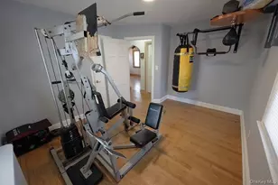 471 Windsor Pl, Oceanside, NY 11572 - Photo 6