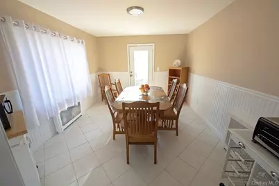 471 Windsor Place, Oceanside, NY 11572 - Photo 14