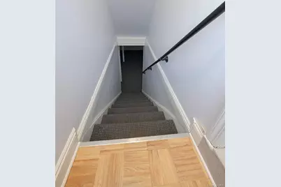 471 Windsor Place, Oceanside, NY 11572 - Photo 16