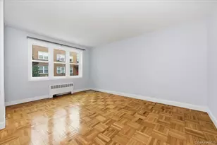 275 Maple Ave, Rockville Centre, NY 11570 - Photo 4