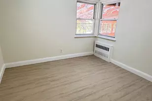 50-03 Horatio Pkwy, Oakland Gardens, NY 11364 - Photo 8