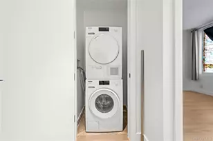 13618 Maple Ave, Flushing, NY 11355 - Photo 14