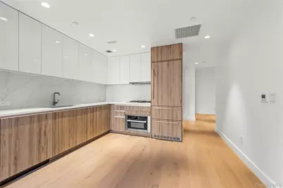 13618 Maple Avenue #5G, Flushing, NY 11355 - Photo 10