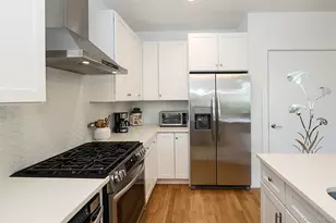 209 Breton Wy, Glen Cove, NY 11542 - Photo 16