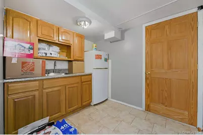8754 110th Street, Richmond Hill, NY 11418 - Photo 10