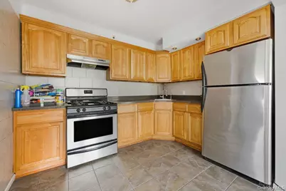 8754 110th Street, Richmond Hill, NY 11418 - Photo 6