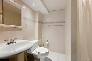 87-54 110th St, Richmond Hill, NY 11418 - Photo 12