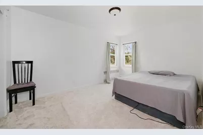 8754 110th Street, Richmond Hill, NY 11418 - Photo 2