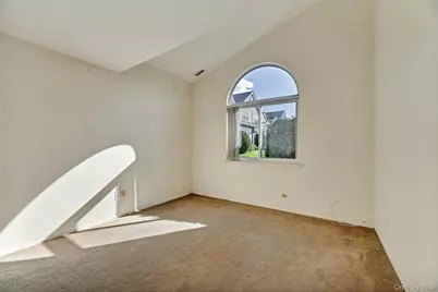 825 Spring Lake Drive, Middle Island, NY 11953 - Photo 10