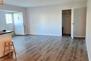 3 Osage Ct, Coram, NY 11727 - Photo 8