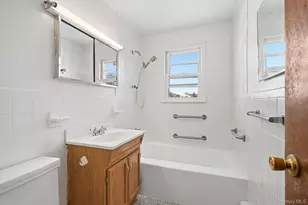 409 Fenimore Rd, Mamaroneck, NY 10543 - Photo 16