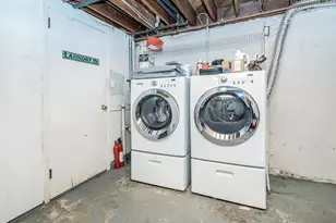 41 S 4th St, Locust Valley, NY 11560 - Photo 28