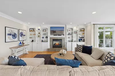 4075 Stillwater Avenue, Cutchogue, NY 11935 - Photo 4