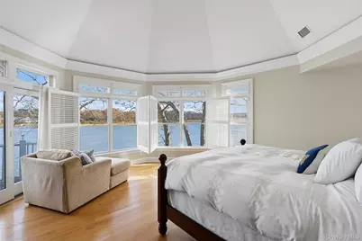 4075 Stillwater Avenue, Cutchogue, NY 11935 - Photo 16