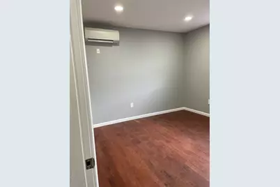 13108 Sutter Avenue, Ozone Park, NY 11420 - Photo 6