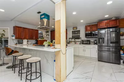 327 N 7th Avenue, Mount Vernon, NY 10550 - Photo 10